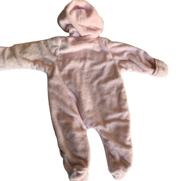 Disney Winnie The Pooh Baby Girl Snowsuit size 9 months Light Pink - Picture 2 of 4
